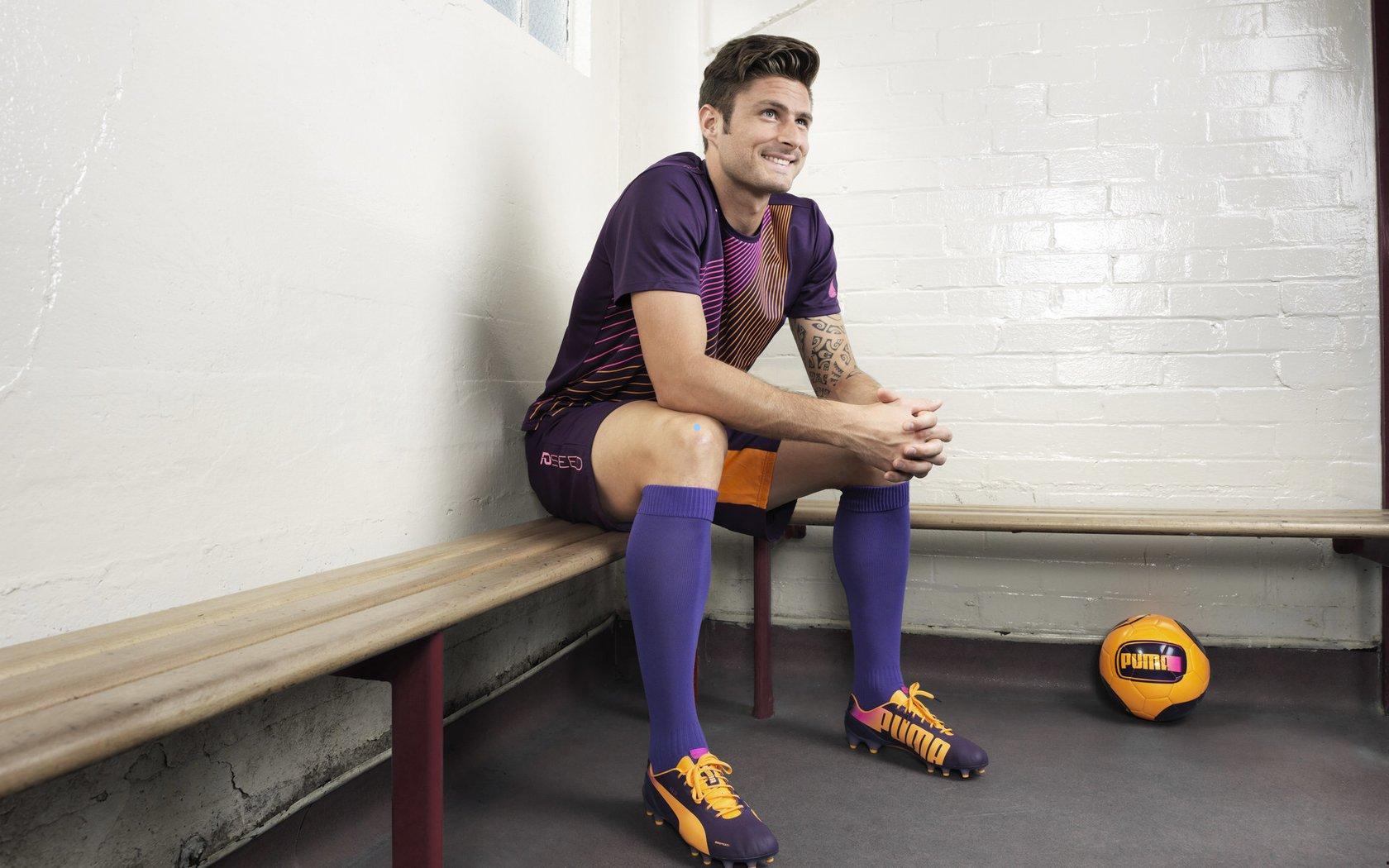 佩德罗赛后盛赞帕尔默,关键表现助球队逆转,个人状态达新高